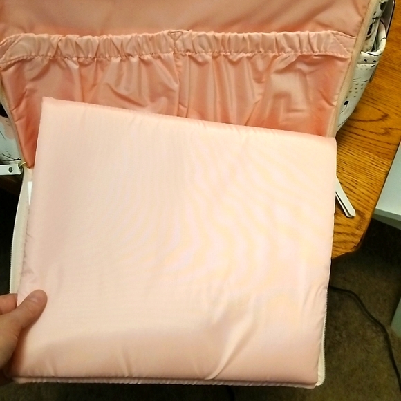 NWT Petunia pickle bottom shimmery Minnie mouse boxy backpack, Disney baby, cute - Picture 10 of 14